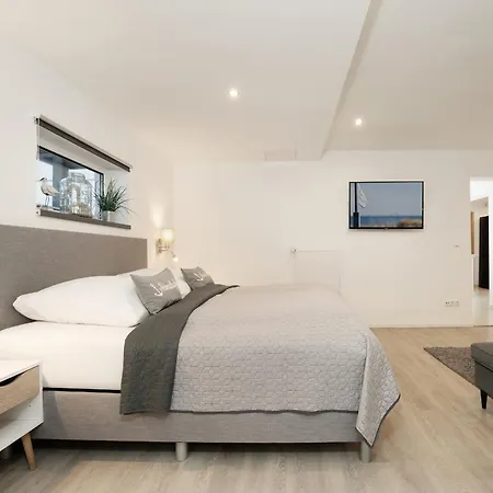 Haus Strandgefluester Moewennest