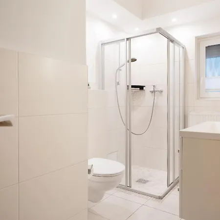 Haus Strandgefluester Moewennest Appartement *