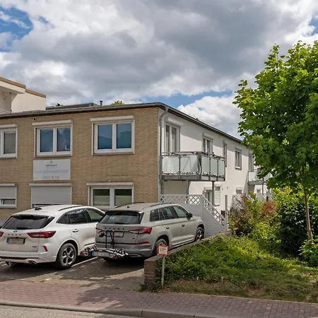 Haus Strandgefluester Moewennest