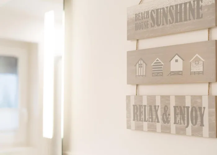 Haus Strandgefluester Moewennest Apartamento Grömitz